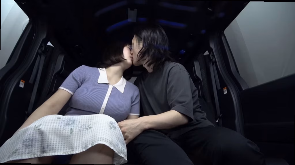 シーン1:車内での禁断の接吻 2